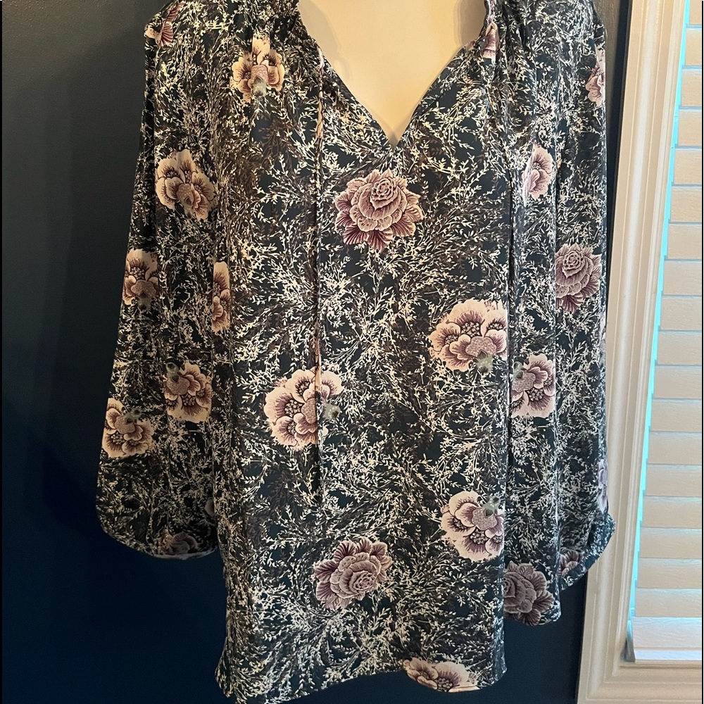 🧡NWT LOFT Top🧡